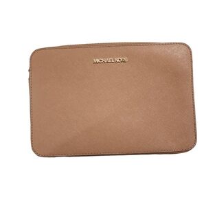 MICHAEL KORS - CROSSBODY BAT JET SET ITEM